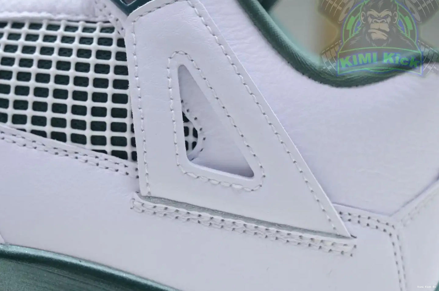 Jordan Green Oxidized Kimikick Air 4 0821